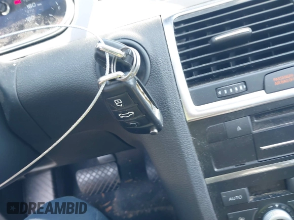 2015 Audi Q7 Premium Plus with VIN WA1LGAFEXFD026148, listed as a IAAI auction lot 42558640 with Not provided miles and . Bid and sale history available at DreamBid. Image 11.
