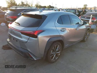 2021 Lexus UX with VIN JTHE9JBHXM2041524, listed as a IAAI auction lot 41826191 with 39,705 mi miles. Bid and sale history available at carsss.com. Image 4.