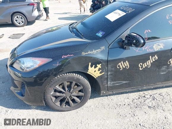 2012 Mazda 3 S Grand Touring z VIN JM1BL1M63C1583005, wystawiony jako IAAI lot #42657793 z przebiegiem 117 212 mil mil oraz . Historia ofert i sprzedaży dostępna na DreamBid. Obrazek 6.