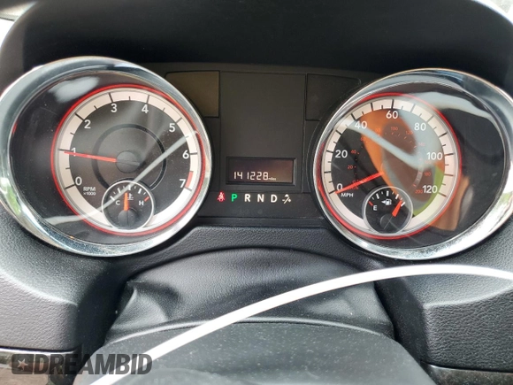2015 Dodge Grand Caravan SXT with VIN 2C4RDGCG7FR536049, listed as a Copart auction lot 55963115 with 141,228 mi miles and Clean Title. Bid and sale history available at DreamBid. Image 9.