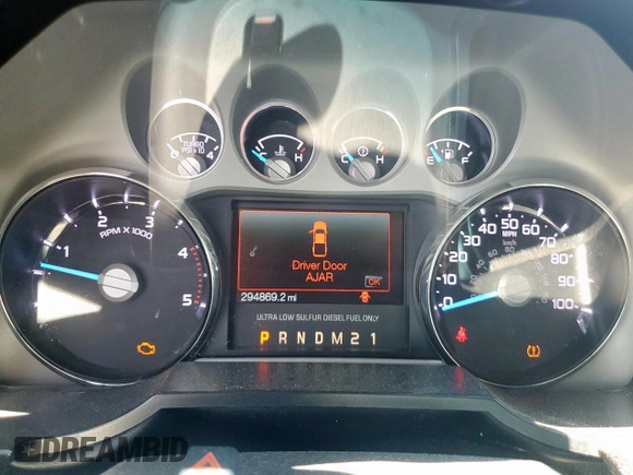 2012 Ford F-250 XL z VIN 1FT7W2BT8CEB73269, wystawiony jako Copart lot #63978235 z przebiegiem 294 869 mil mil oraz Szkoda całkowita • Salvage title. Historia ofert i sprzedaży dostępna na DreamBid. Obrazek 9.