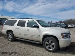 2013 Chevrolet Suburban LTZ with VIN 1GNSKKE71DR191957, listed as a Copart auction lot 47478975 with 297,544 mi miles and Salvage Title. Bid and sale history available at carsss.com. Image 4.