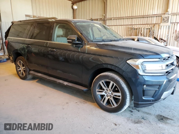 2024 Ford Expedition Max XLT with VIN 1FMJK1H80REA52884, listed as a Copart auction lot 42295015 with 17,469 mi miles and Salvage title. Bid and sale history available at DreamBid. Image 4.
