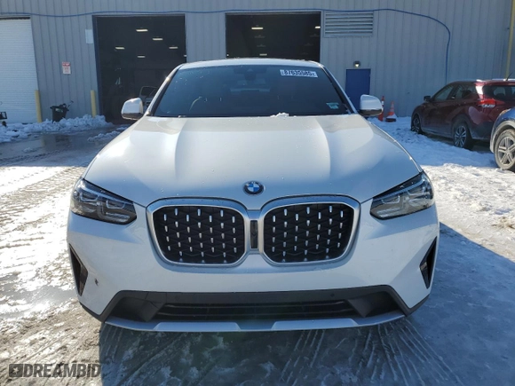 2022 BMW X4 xDrive30i with VIN 5UX33DT05N9K84430, listed as a Copart auction lot 87635585 with NaN miles and Salvage Title. Bid and sale history available at carsss.com. Image 5.