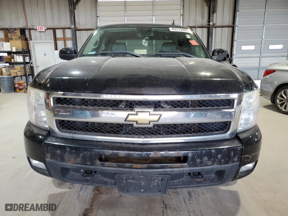 2008 Chevrolet Silverado 1500 LTZ with VIN 2GCFK13Y281141826, listed as a Copart auction lot 49313405 with 165,992 mi miles and Clean Title. Bid and sale history available at carsss.com. Image 5.