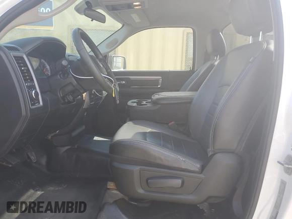 2021 Ram 1500 Tradesman с VIN 3C6JR6DG3MG551603, выставлен на аукционе Copart как лот 50325915 с пробегом 151 565 миль миль и Чистый • Clean title. История ставок и продаж доступна на DreamBid. Изображение 7.