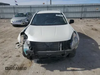 2015 Nissan Rogue S z VIN JN8AS5MV6FW770957, wystawiony jako Copart lot #50017395 z przebiegiem 141 834 mil mil oraz Szkody całkowita. Historia ofert i sprzedaży dostępna na DreamBid. Obrazek 5.