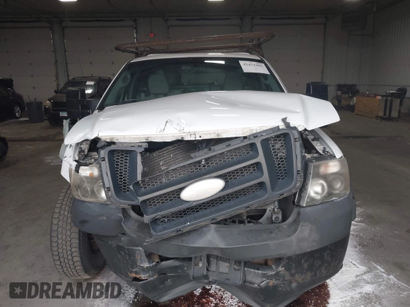 2007 Ford F-150 XL с VIN 1FTRF12257KC85190, выставлен на аукционе IAAI как лот 42471983 с пробегом 259 854 миль миль и . История ставок и продаж доступна на DreamBid. Изображение 12.