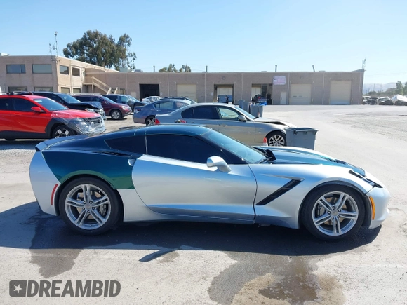 2017 Chevrolet Corvette 1LT z VIN 1G1YA2D71H5103681, wystawiony jako IAAI lot #42302548 z przebiegiem 69 557 mil mil oraz . Historia ofert i sprzedaży dostępna na DreamBid. Obrazek 13.