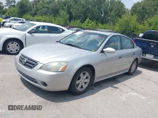 2003 Nissan Altima S with VIN 1N4AL11D43C119701, listed as a IAAI auction lot 39940637 with 190,800 mi miles. Bid and sale history available at carsss.com. Image 2.