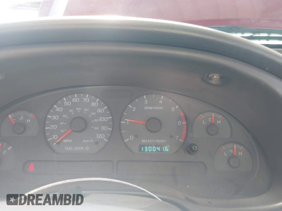 2000 Ford Mustang with VIN 1FAFP4445YF270477, listed as a IAAI auction lot 41205072 with 130,041 mi miles. Bid and sale history available at carsss.com. Image 7.