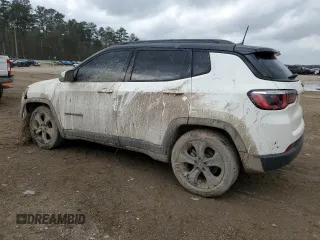 2019 Jeep Compass Altitude with VIN 3C4NJCBB9KT664922, listed as a Copart auction lot 45175545 with 99,665 mi miles and Salvage Title. Bid and sale history available at carsss.com. Image 2.