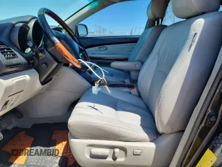 2006 Lexus RX 330 z VIN JTJGA31U660060319, wystawiony jako Copart lot #64406135 z przebiegiem 222 014 mil mil oraz Czysty tytuł • Clean title. Historia ofert i sprzedaży dostępna na DreamBid. Obrazek 7.