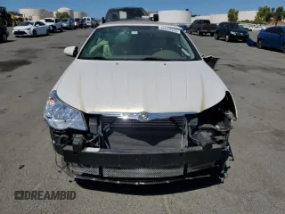 2008 Chrysler Sebring Limited with VIN 1C3LC65M58N692617, listed as a Copart auction lot 65540345 with 30,603 mi miles and Salvage title. Bid and sale history available at DreamBid. Image 5.