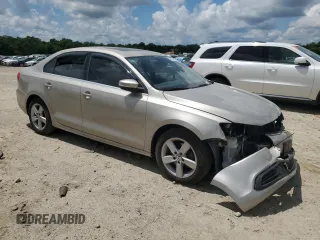 2014 Volkswagen Jetta TDI with VIN 3VWLL7AJ1EM250823, listed as a Copart auction lot 64051745 with 234,958 mi miles and Salvage title. Bid and sale history available at DreamBid. Image 4.