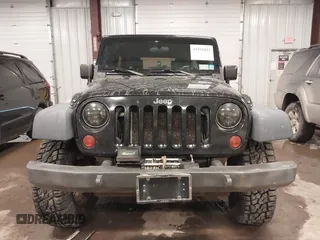 2008 Jeep Wrangler Unlimited X with VIN 1J4GA39178L619031, listed as a IAAI auction lot 41391831 with 177,600 mi miles and . Bid and sale history available at DreamBid. Image 12.