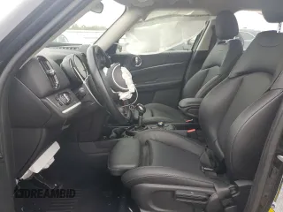 2019 MINI Countryman Cooper S with VIN WMZYT5C59K3G93136, listed as a Copart auction lot 71159524 with 25,457 mi miles and Salvage Title. Bid and sale history available at carsss.com. Image 7.
