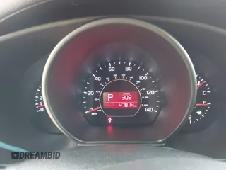2017 Kia Soul z VIN KNDJN2A21H7503945, wystawiony jako IAAI lot #42374466 z przebiegiem 47 814 mil mil oraz . Historia ofert i sprzedaży dostępna na DreamBid. Obrazek 7.