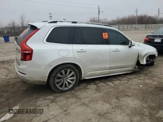 2017 Volvo XC90 Momentum with VIN YV4A22PK5H1132580, listed as a Copart auction lot 45276535 with Not Provided miles and Salvage Title. Bid and sale history available at carsss.com. Image 3.