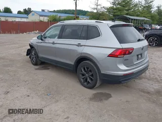2023 Volkswagen Tiguan SE with VIN 3VV3B7AX1PM137324, listed as a IAAI auction lot 42378045 with 35,187 mi miles and . Bid and sale history available at DreamBid. Image 3.
