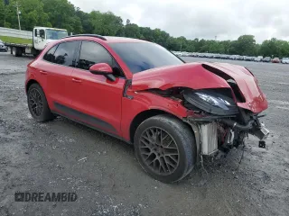 2018 Porsche Macan S z VIN WP1AB2A56JLB38449, wystawiony jako Copart lot #56634525 z przebiegiem Nie podano mil oraz Szkoda całkowita • Salvage title. Historia ofert i sprzedaży dostępna na DreamBid. Obrazek 4.