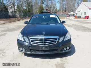 2011 Mercedes-Benz E-Class E 350 Luxury with VIN WDDHF8HB2BA433473, listed as a IAAI auction lot 41968313 with 140,113 mi miles. Bid and sale history available at carsss.com. Image 14.