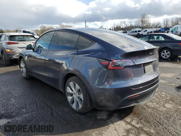 2021 Tesla Model Y Long Range with VIN 5YJYGAEE4MF200914, listed as a Copart auction lot 46946845 with 116,370 mi miles and Salvage Title. Bid and sale history available at DreamBid. Image 2.