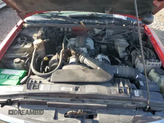 1995 Chevrolet Blazer z VIN 1GNDT13W4S2243226, wystawiony jako Copart lot #81429904 z przebiegiem 1 757 497 mil mil oraz Szkoda całkowita • Salvage title. Historia ofert i sprzedaży dostępna na DreamBid. Obrazek 13.