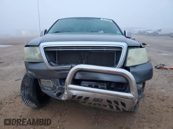 2004 Ford F-150 XL with VIN 1FTRF14W54NA86263, listed as a Copart auction lot 84175394 with Not Provided miles and Salvage Title. Bid and sale history available at DreamBid. Image 5.