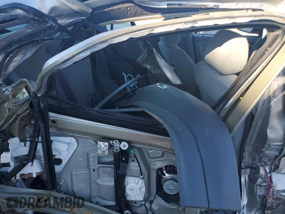 2006 Ford Five Hundred SE с VIN 1FAFP23146G157297, выставлен на аукционе Copart как лот 46508745 с пробегом 91 021 миль миль и Списание • Salvage title. История ставок и продаж доступна на DreamBid. Изображение 10.