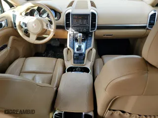 2011 Porsche Cayenne with VIN WP1AA2A20BLA05552, listed as a Copart auction lot 43316885 with 157,341 mi miles and Clean Title. Bid and sale history available at carsss.com. Image 8.
