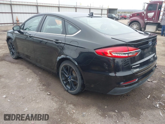 2019 Ford Fusion SE with VIN 3FA6P0HD1KR199226, listed as a IAAI auction lot 41525292 with 71,242 mi miles. Bid and sale history available at carsss.com. Image 3.