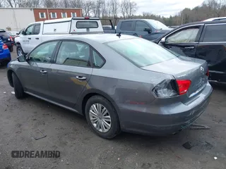 2015 Volkswagen Passat Wolfsburg Edition with VIN 1VWAT7A37FC026077, listed as a IAAI auction lot 41630524 with 136,966 mi miles and . Bid and sale history available at DreamBid. Image 3.