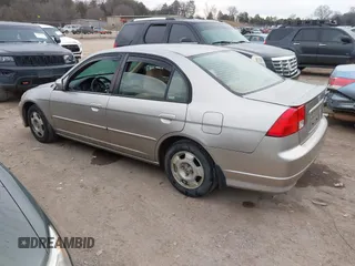 2005 Honda Civic z VIN JHMES96665S015886, wystawiony jako IAAI lot #41448767 z przebiegiem 171 988 mil mil oraz . Historia ofert i sprzedaży dostępna na DreamBid. Obrazek 3.