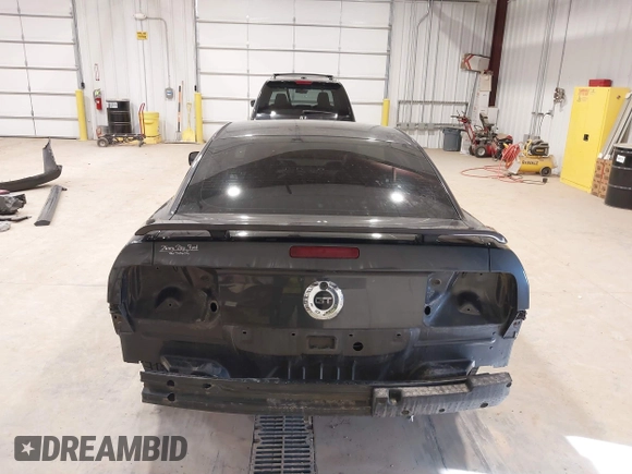 2008 Ford Mustang GT Deluxe with VIN 1ZVHT82H285206346, listed as a IAAI auction lot 41835440 with 116,750 mi miles and . Bid and sale history available at DreamBid. Image 17.