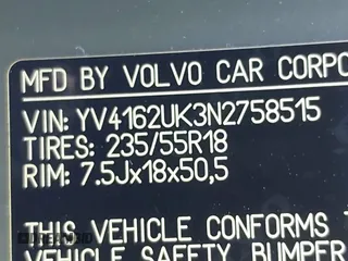 2022 Volvo XC40 Momentum with VIN YV4162UK3N2758515, listed as a IAAI auction lot 42468259 with 50,132 mi miles and . Bid and sale history available at DreamBid. Image 9.