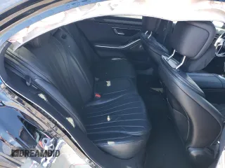 2023 Mercedes-Benz S 500 z VIN W1K6G6DB6PA195794, wystawiony jako Copart lot #46353265 z przebiegiem 35 416 mil mil oraz Szkoda całkowita • Salvage title. Historia ofert i sprzedaży dostępna na DreamBid. Obrazek 10.