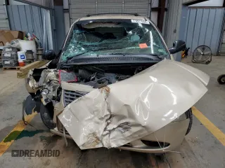 2001 Chrysler Voyager LX z VIN 1C4GJ453X1B168773, wystawiony jako Copart lot #71827554 z przebiegiem Nie podano mil oraz Szkoda całkowita • Salvage title. Historia ofert i sprzedaży dostępna na DreamBid. Obrazek 5.