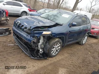 2018 Jeep Cherokee Latitude Plus z VIN 1C4PJMLB0JD534495, wystawiony jako IAAI lot #41647123 z przebiegiem 155 128 mil mil oraz . Historia ofert i sprzedaży dostępna na DreamBid. Obrazek 2.