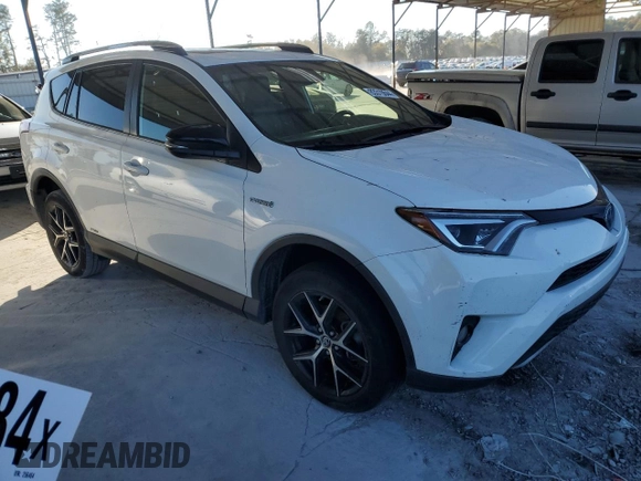2017 Toyota RAV4 SE z VIN JTMJJREV0HD141553, wystawiony jako Copart lot #83319644 z przebiegiem 155 416 mil mil oraz Szkoda całkowita • Salvage title. Historia ofert i sprzedaży dostępna na DreamBid. Obrazek 4.