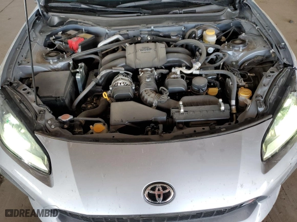 2024 Toyota GR86 with VIN JF1ZNBB17R9755378, listed as a Copart auction lot 47601375 with 6,697 mi miles and Salvage Title. Bid and sale history available at carsss.com. Image 11.