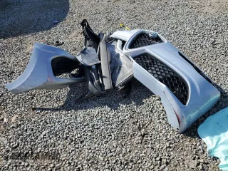 2023 Alfa Romeo Giulia Veloce z VIN ZARFAMBN7P7670885, wystawiony jako Copart lot #45810835 z przebiegiem Nie podano mil oraz Szkoda całkowita • Salvage title. Historia ofert i sprzedaży dostępna na DreamBid. Obrazek 12.