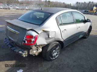 2011 Nissan Sentra SR with VIN 3N1AB6AP8BL636591, listed as a IAAI auction lot 41617595 with 189,995 mi miles and . Bid and sale history available at DreamBid. Image 4.