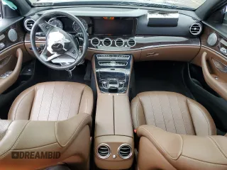 2017 Mercedes-Benz E 300 Luxury with VIN WDDZF4KB5HA045524, listed as a Copart auction lot 58699695 with 52,611 mi miles and Salvage title. Bid and sale history available at DreamBid. Image 8.