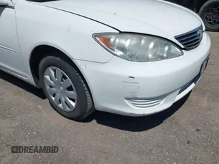 2006 Toyota Camry STD with VIN 4T1BE32K96U686000, listed as a IAAI auction lot 42168092 with 119,582 mi miles. Bid and sale history available at carsss.com. Image 6.