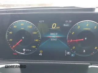 2023 Mercedes-Benz GLB 250 с VIN W1N4M4HB9PW308660, выставлен на аукционе IAAI как лот 41864309 с пробегом 32 542 миль миль и . История ставок и продаж доступна на DreamBid. Изображение 7.