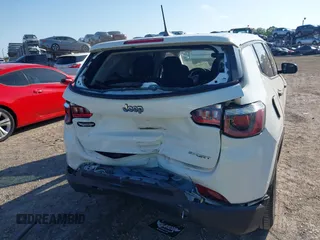 2020 Jeep Compass Sport с VIN 3C4NJCAB9LT134159, выставлен на аукционе IAAI как лот 42590521 с пробегом 57 507 миль миль и . История ставок и продаж доступна на DreamBid. Изображение 6.