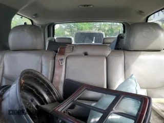 2006 Cadillac Escalade z VIN 1GYEK63N76R136618, wystawiony jako Copart lot #58990945 z przebiegiem Nie podano mil oraz Czysty tytuł • Clean title. Historia ofert i sprzedaży dostępna na DreamBid. Obrazek 10.