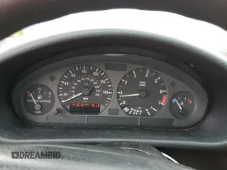 1997 BMW 3 Series 318iA with VIN WBACC0320VEK24863, listed as a Copart auction lot 84966894 with 141,618 mi miles and Clean Title. Bid and sale history available at carsss.com. Image 9.