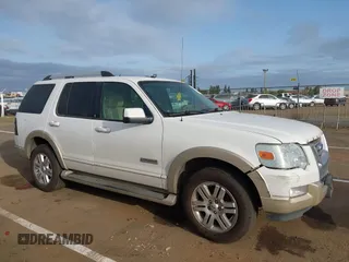 2007 Ford Explorer Eddie Bauer z VIN 1FMEU64E77UB17558, wystawiony jako IAAI lot #41915748 z przebiegiem Nie podano mil oraz . Historia ofert i sprzedaży dostępna na DreamBid. Obrazek 13.